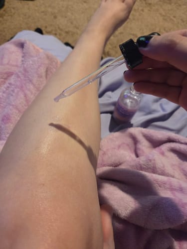 Customer photo review of MoonMellow Bath & Body Oil