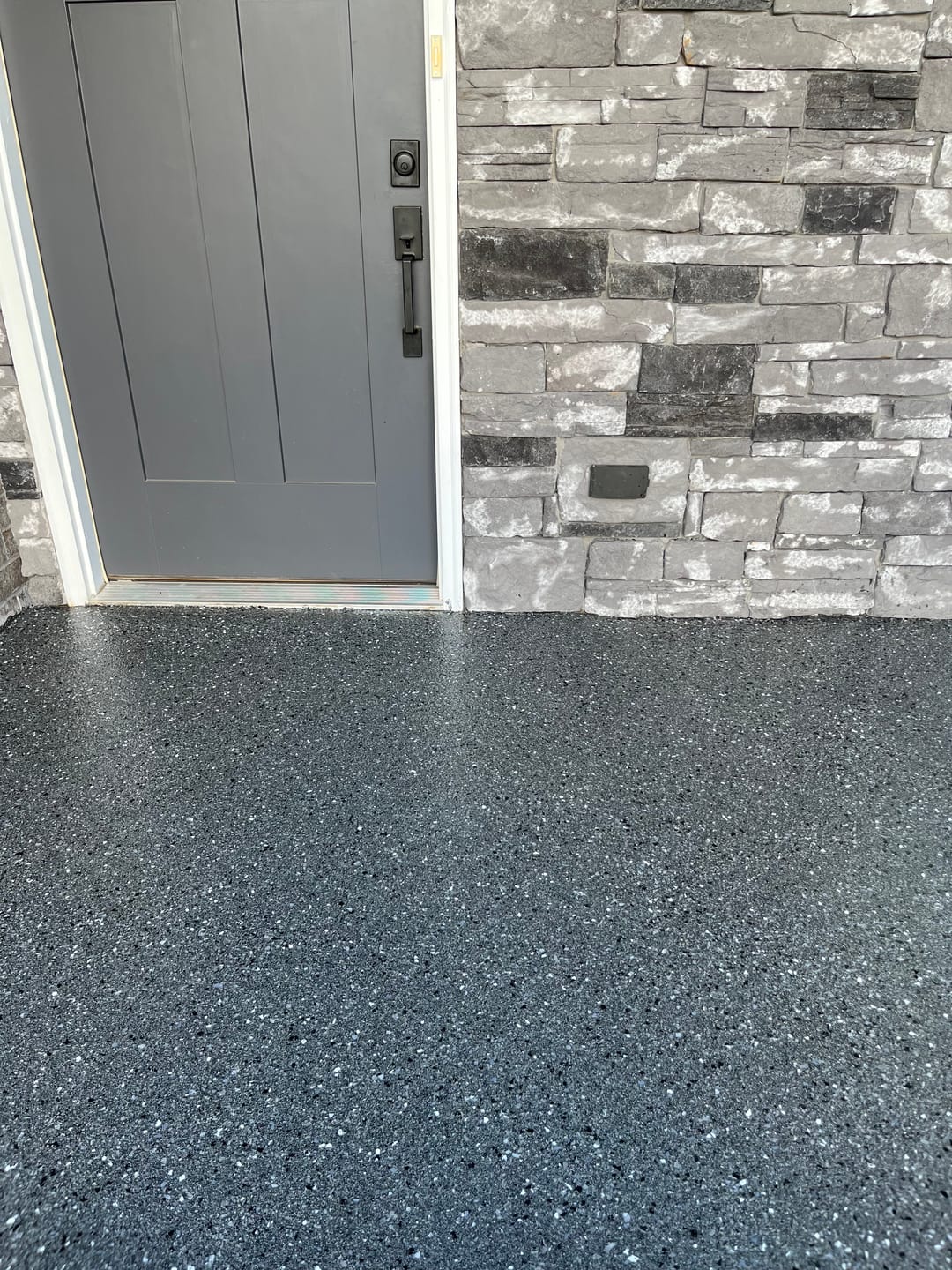 Customer photo review of Epoxy Floor Flakes - Hybrid Stone Collection