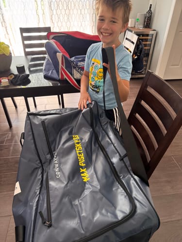 Customer photo review of Conway+Banks Hockey Bag