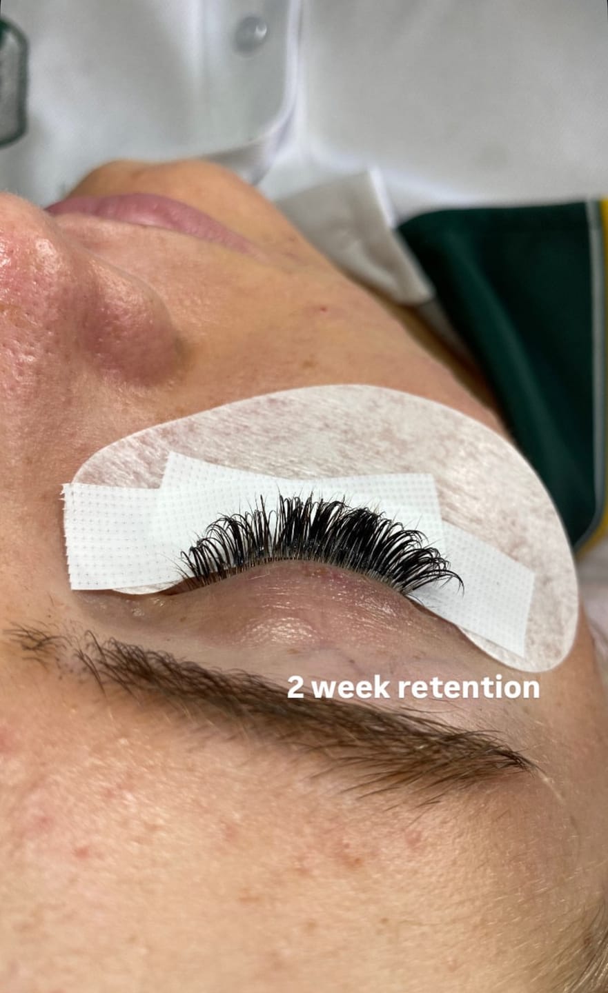 Customer photo review of MVP Lash Adhesive - Best-Selling Pro Glue | 7-Week Retention, 1-2s Dry Time | 10ml