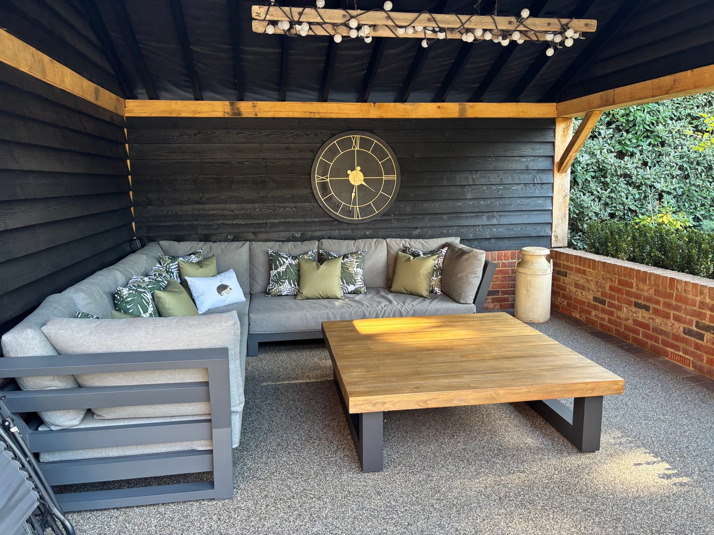 Customer photo review of Outdoor Garden Waterproof Cushion - Signature Colours