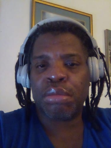 Jason B. review of Protective style FLOURISH Bundle (Expedited growth & Moisture/Hydration)- 2 sizes image 2 out of 2