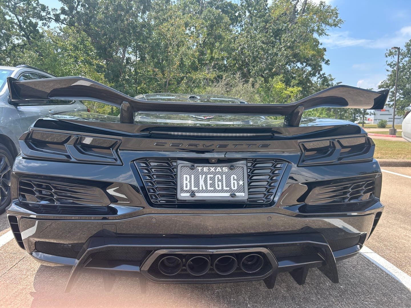 Customer photo review of 2023-Up Corvette C8 Z06 Rear Bumper Finned Diffuser