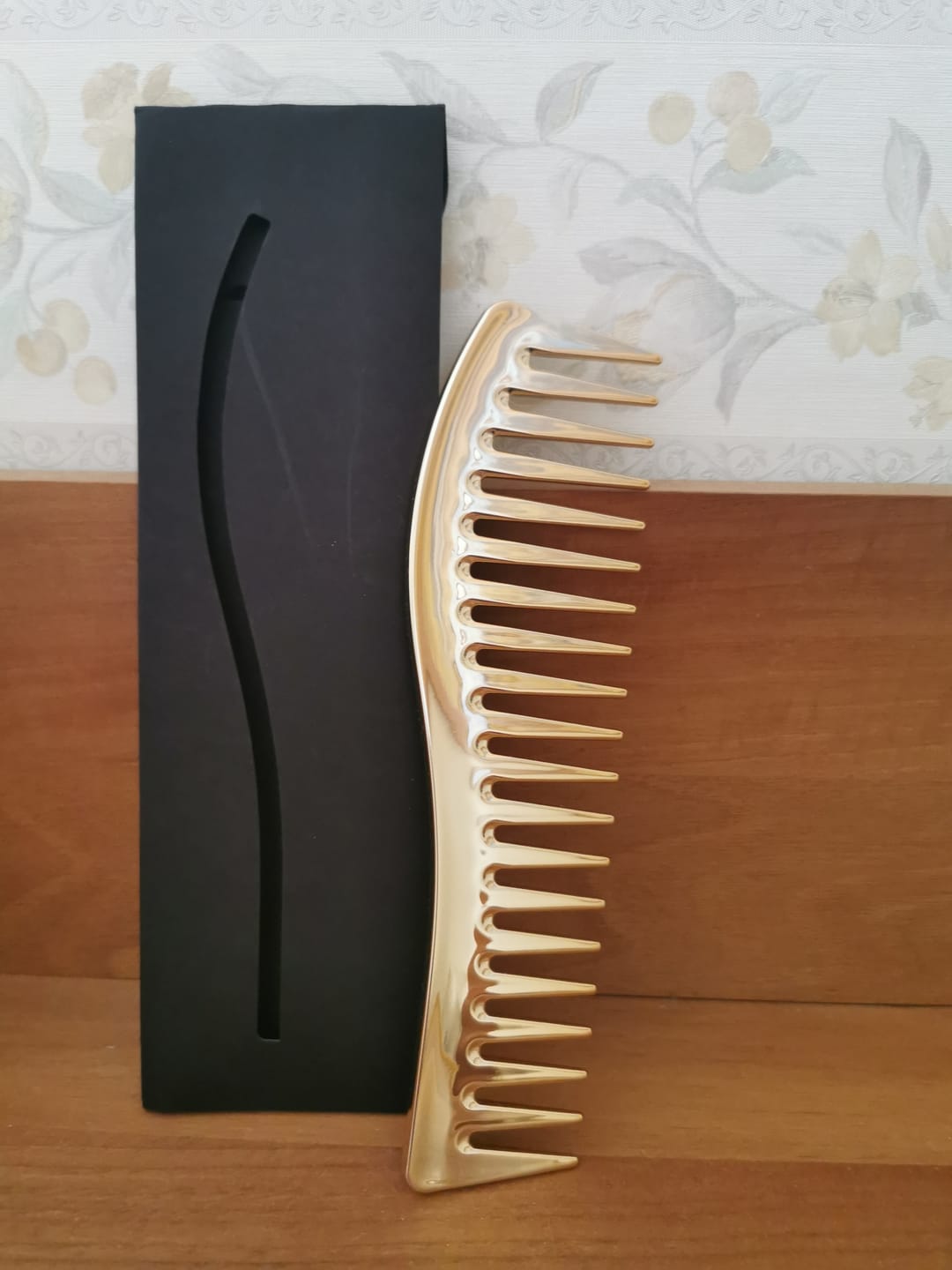Customer photo review of Pettine districante a Denti Larghi