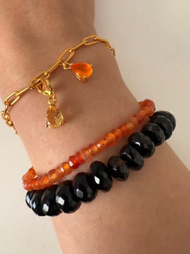 Customer photo review of Black onyx faceted bracelet