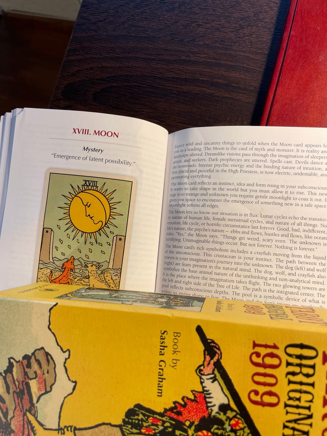 Customer photo review of Tarot original 1909 kit: klasikinė Rider–Waite–Smith taro kortų versija + knyga