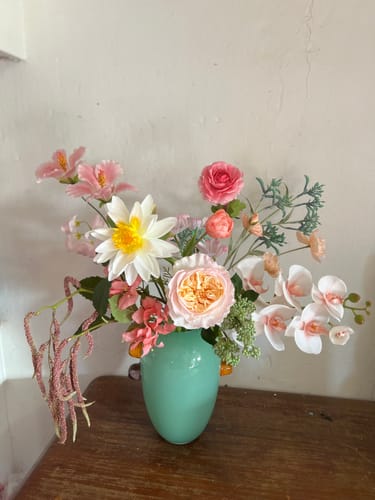 Customer photo review of The Venus (Limited Edition Taurus Bouquet)