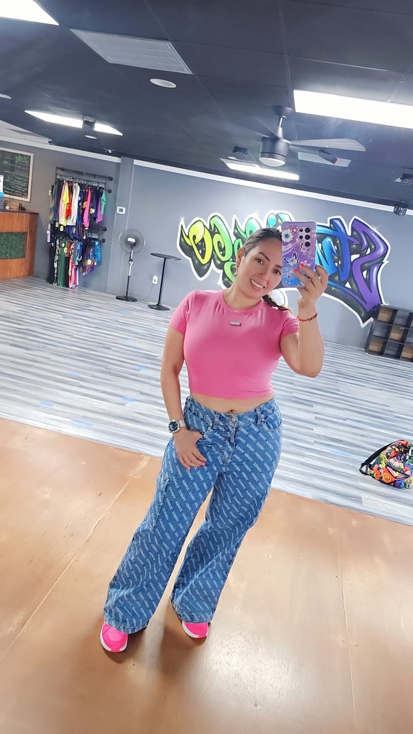 Customer photo review of Blue Jean Baggy Denim Cargo Pants