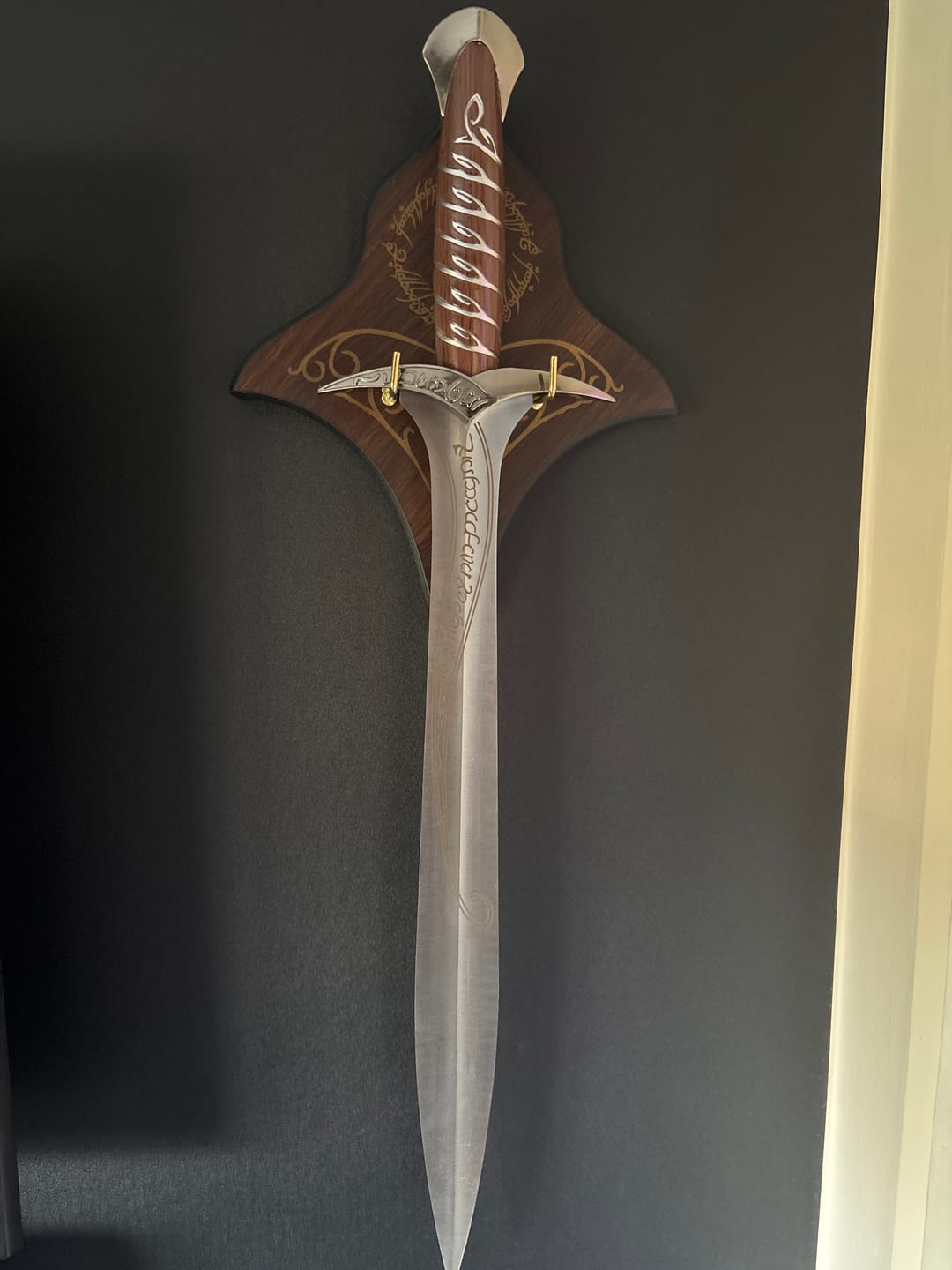 Customer photo review of Lord of the Rings Sword Premium Metal Blade Sting Sword With Plaque