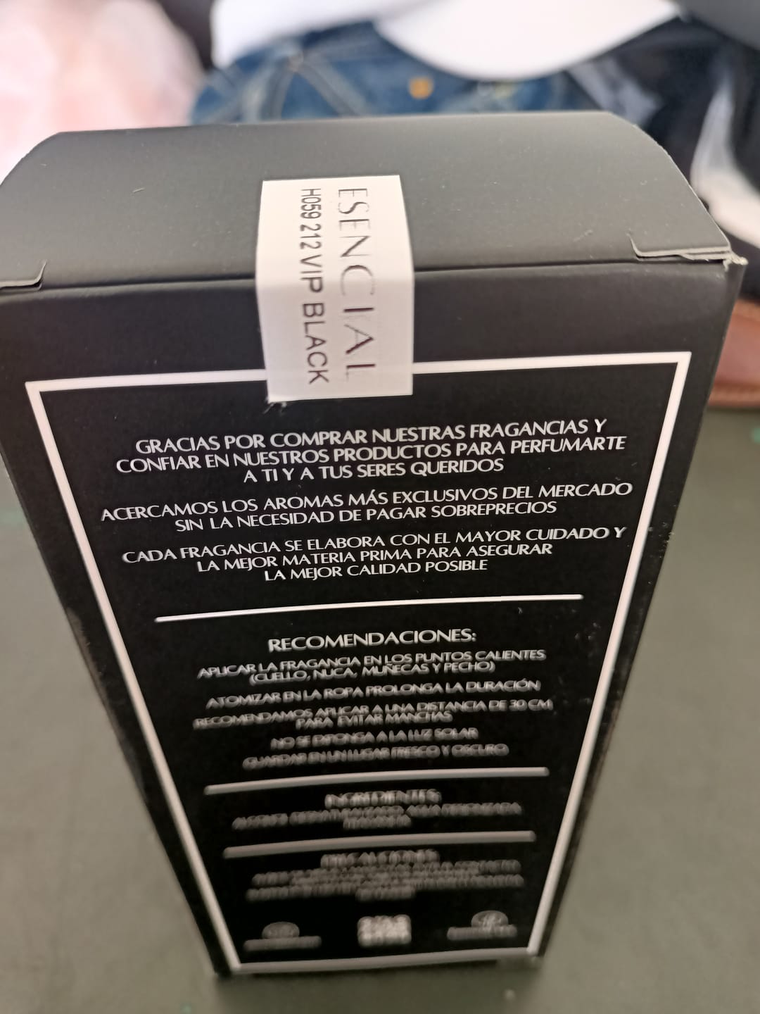Customer photo review of H059 Inspirado en: 212 Vip Black - Carolina Herrera