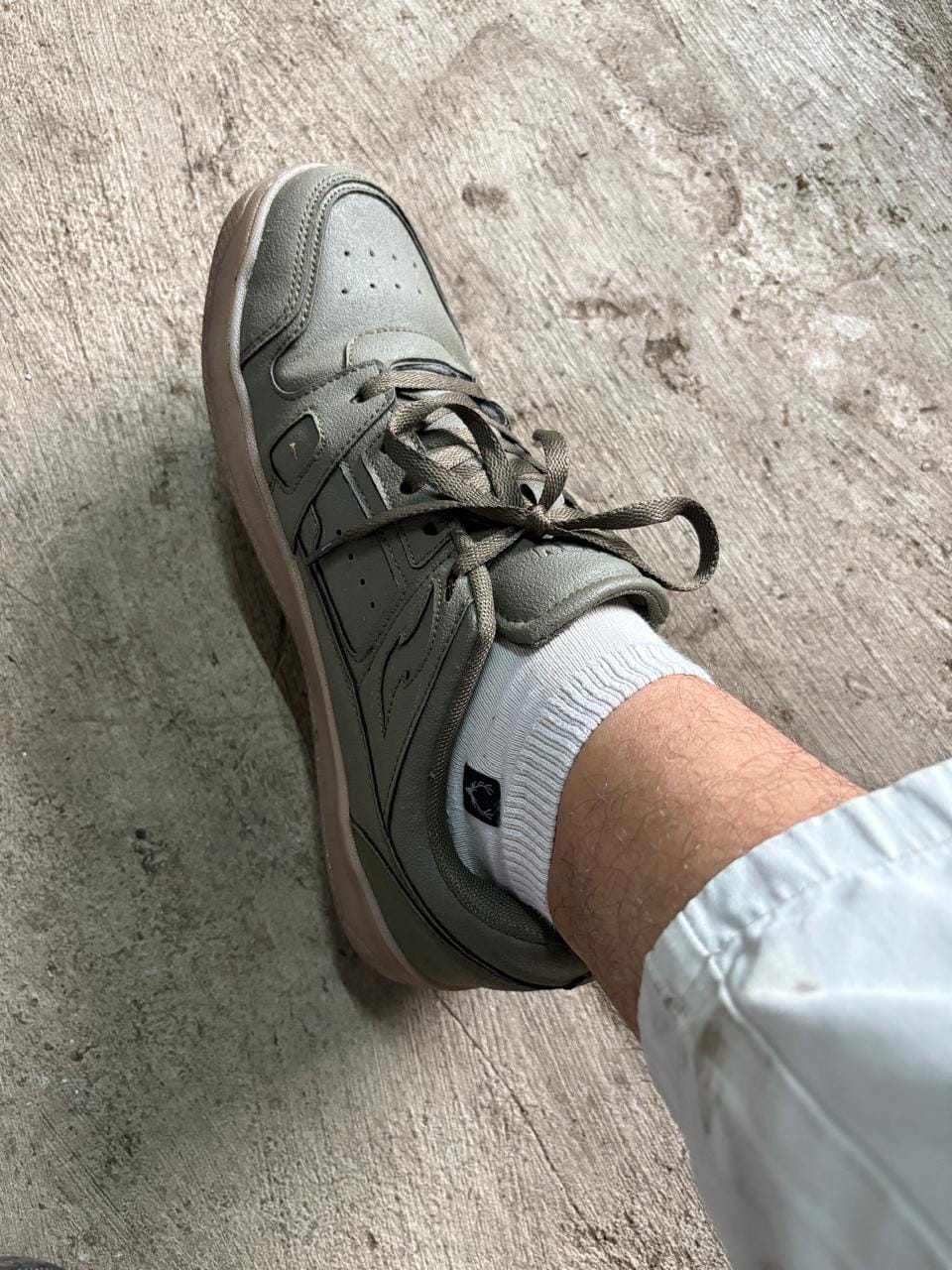 Customer photo review of ASTRID Hunter Green