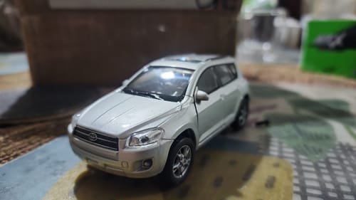 Customer photo review of Suv Toyota Rav 4 - Welly Escala 1:34:39