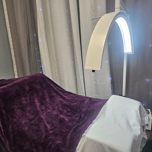 Customer photo review of Original + Phone Clip Open Box - WHITE