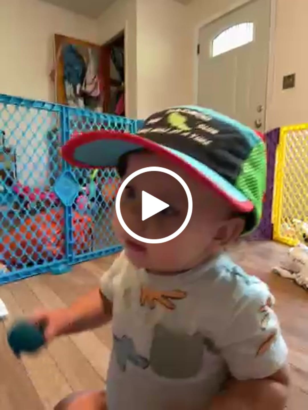 Customer video review of Dadbod Running Athletic Hat V.2 (Electric)