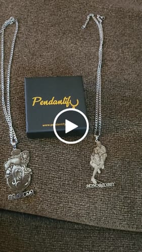 Customer video review of Custom Photo Engraved Pendant Necklace