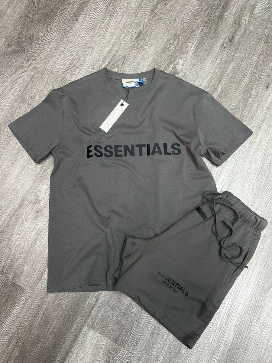 Customer photo review of Essentials Classic Tee – Oversized Fit