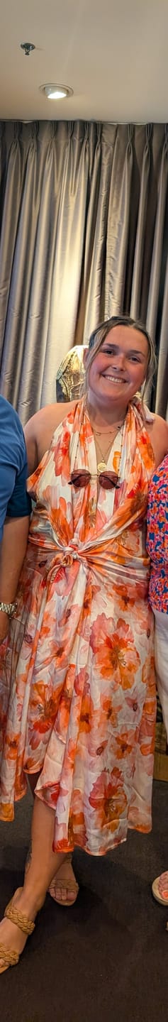 Customer photo review of Show Skirt - Sunset Bloom
