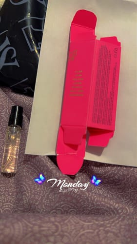 Customer photo review of Perfume Samples