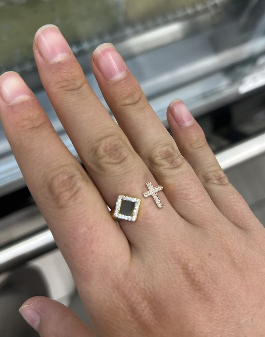 Customer photo review of 14k Solid Gold Cross Bible Ring