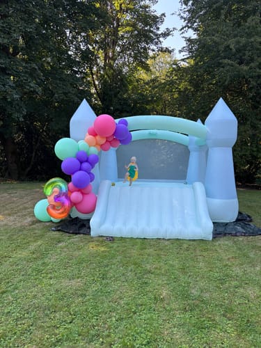 Customer photo review of Custom Balloon Garland Kit