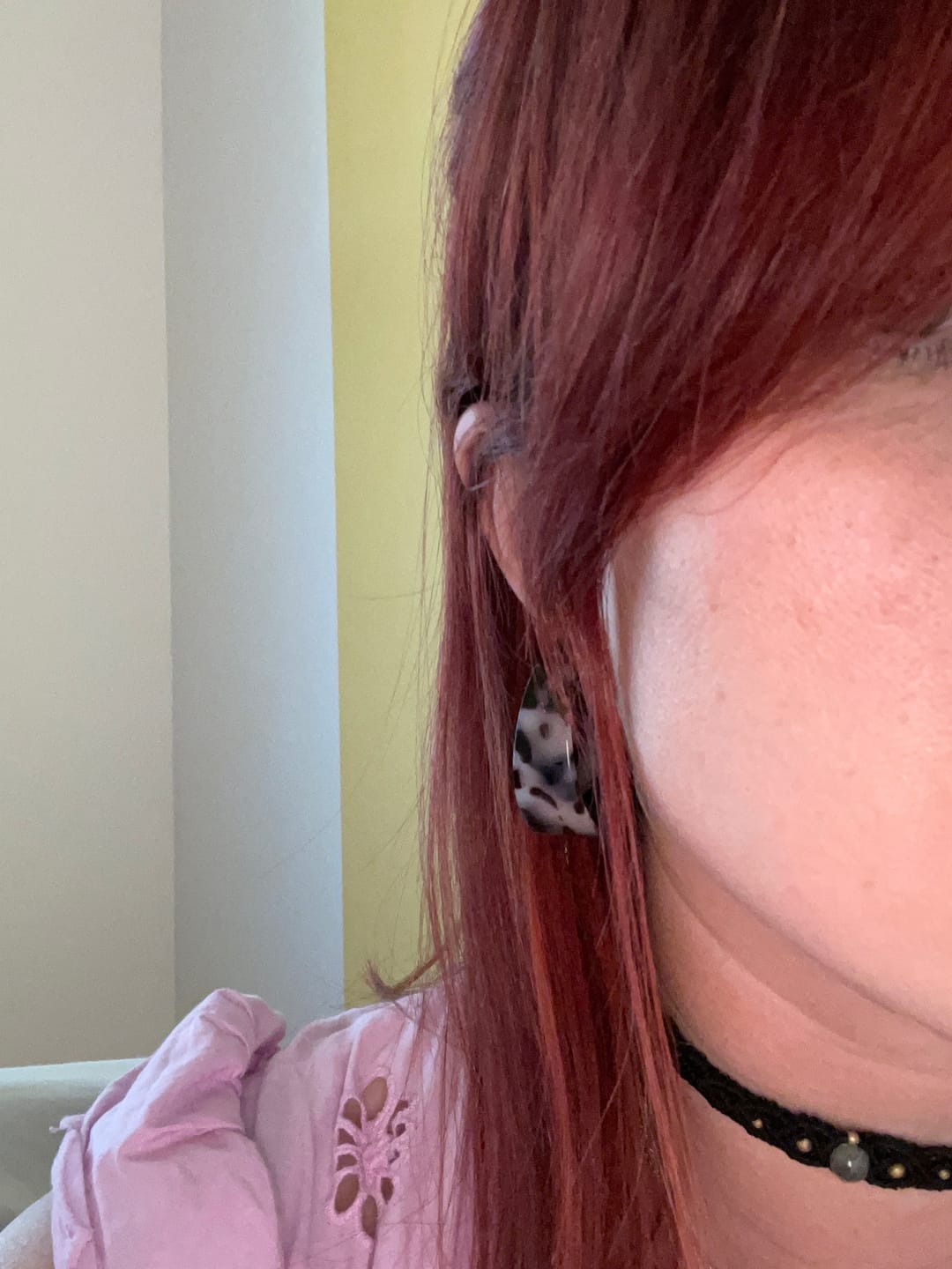Customer photo review of Große Acetat Creolen *LEO*