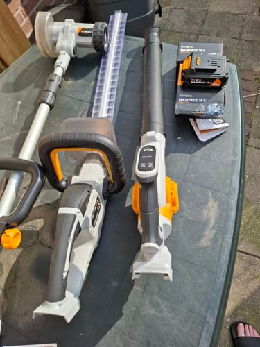 Customer photo review of 18V Cordless Multi-Blower