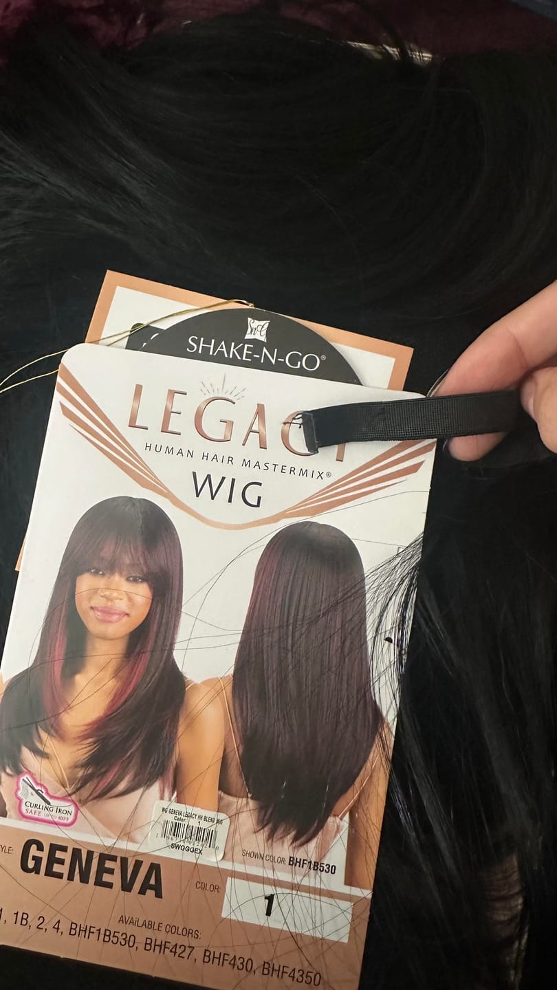 Customer photo review of Shake-N-Go Legacy Human Hair Blend Lace Front Wig - GENEVA