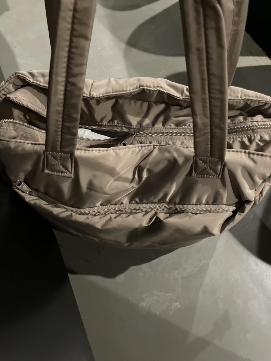 Customer photo review of Bubble 21L Puffy Tote