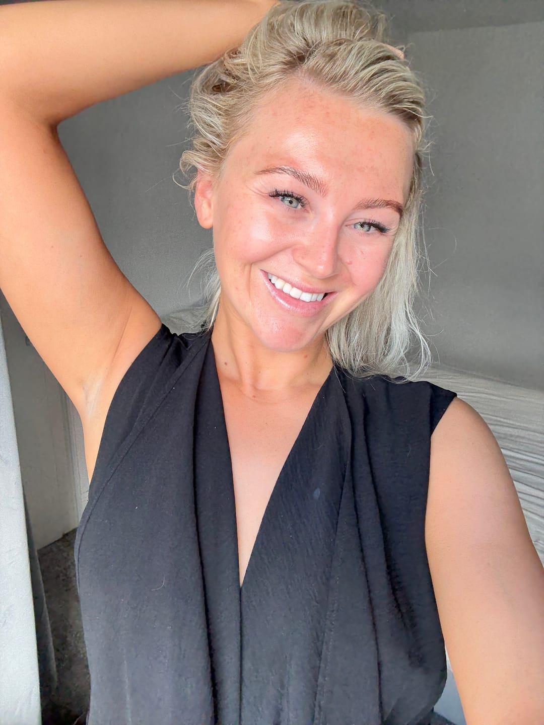 Customer photo review of Underwear Hydrating Base  - SPF30