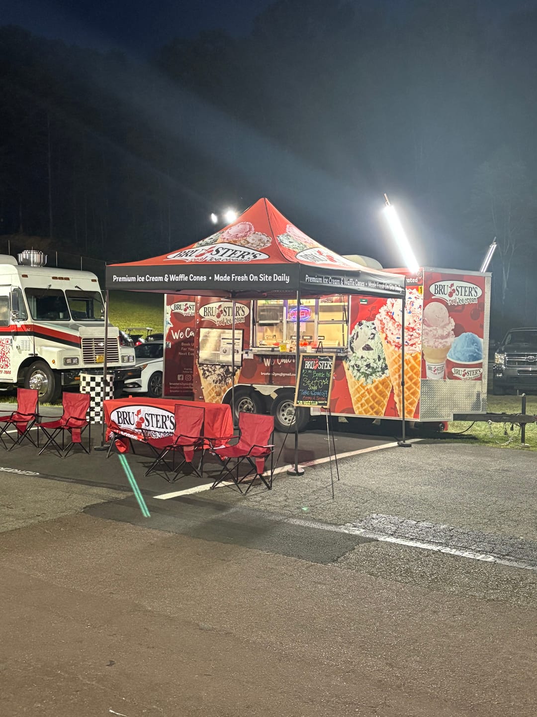 Customer photo review of Food Truck Service Area Light – Dual 5 Foot Pole 20,000 Lumens