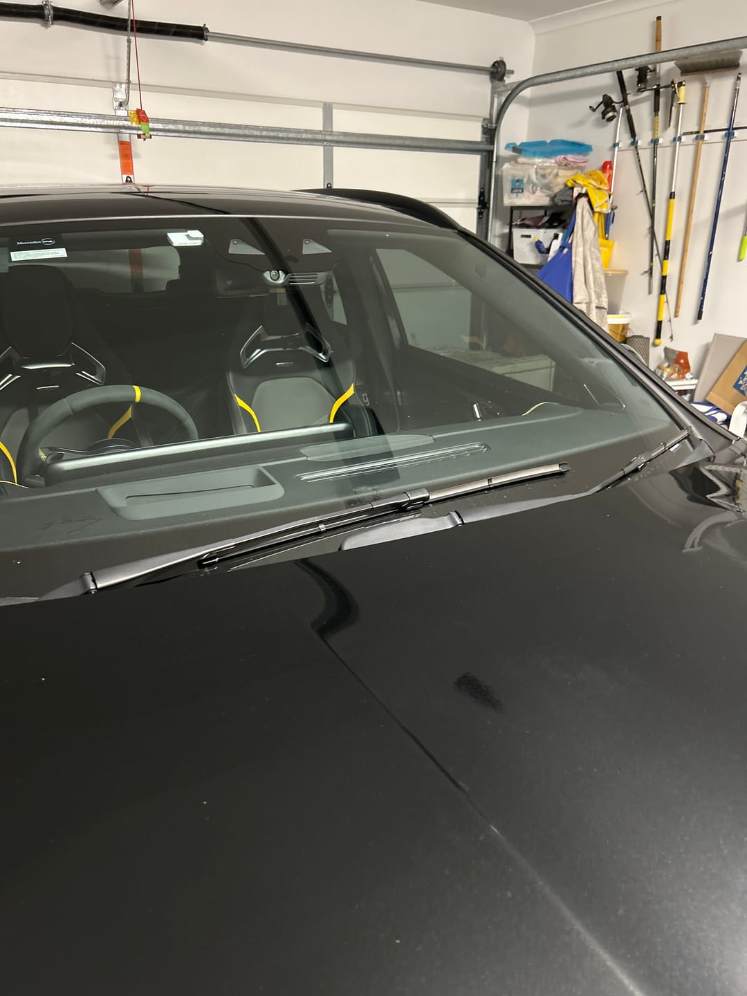 Customer photo review of Mercedes-Benz GLA-Class Wiper Blades