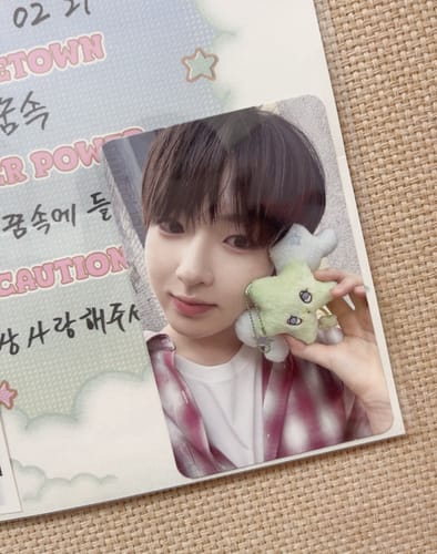 Customer photo review of NCT WISH SINGLE ALBUM (WICHU Ver.)