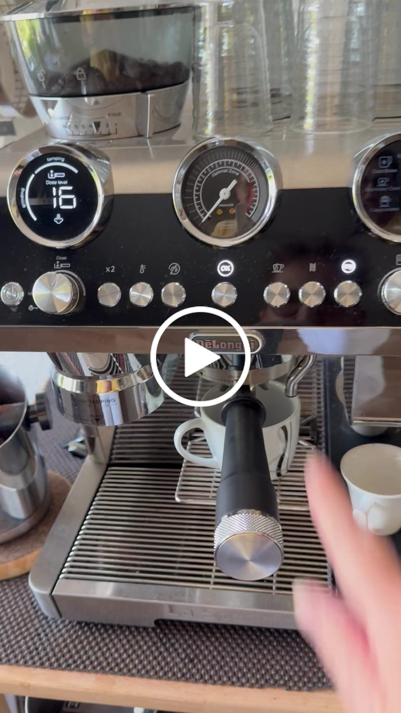 Customer video review of N°7 Wolkenburg Classic – Zeitlose Eleganz – Espresso Bar Mischung