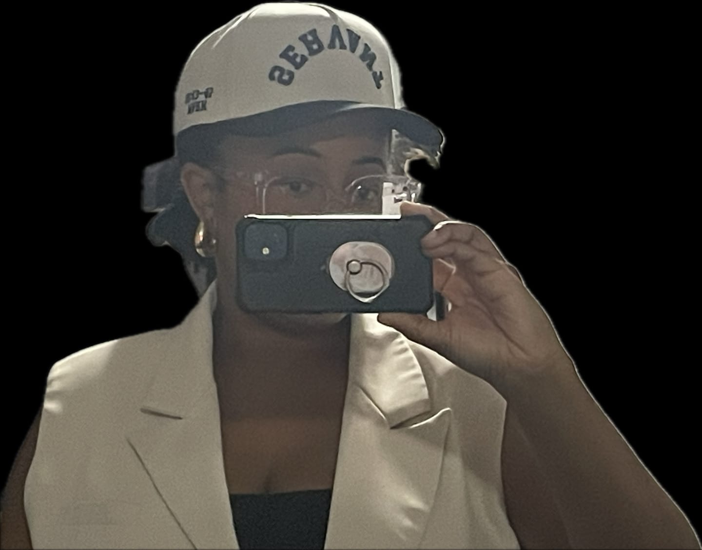 Customer photo review of ‘SERVANT’ Premium SnapBack - Cream/Black
