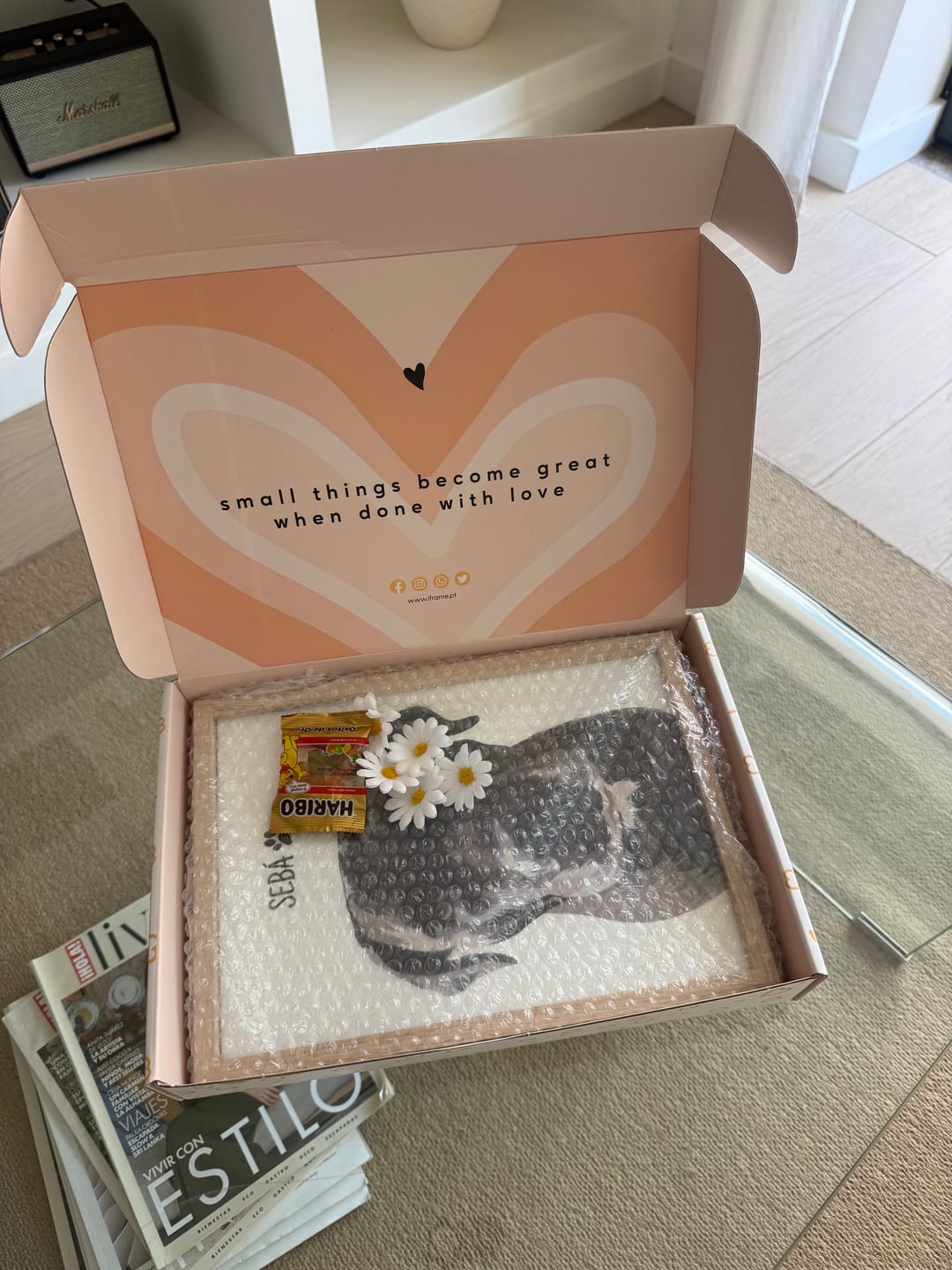 Customer photo review of Quadro Retrato Colorido (1 Animal)