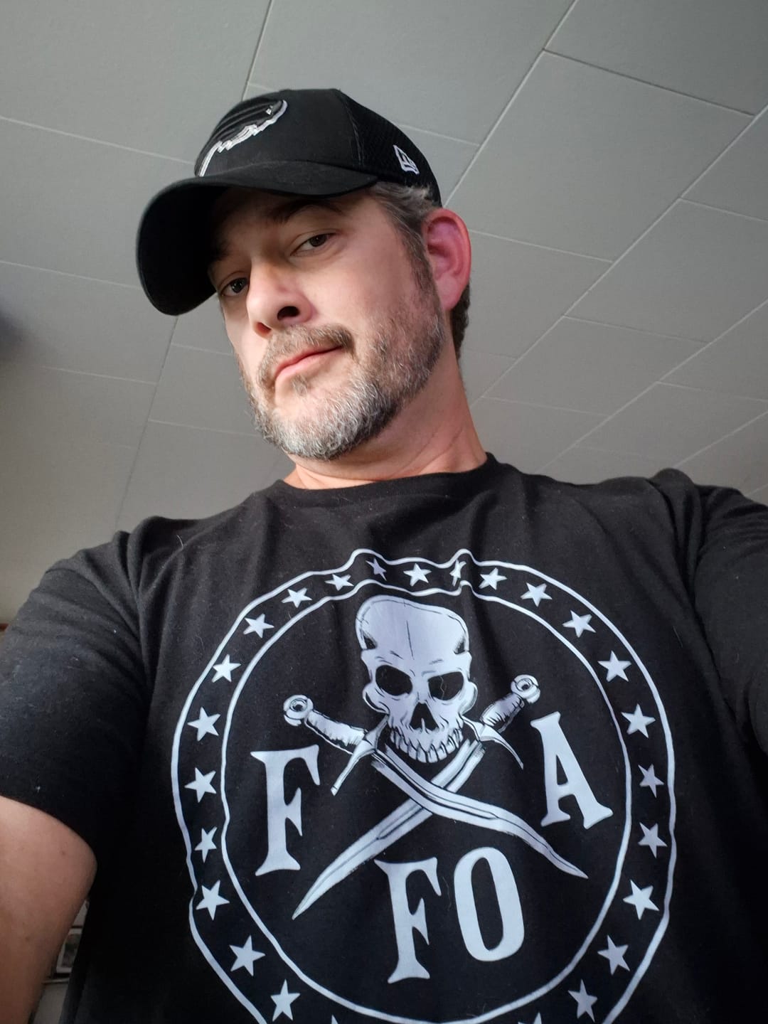 Customer photo review of FAFO Skull & Dagger T-Shirt