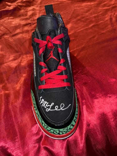 Customer photo review of Spike Lee Autograph Signing