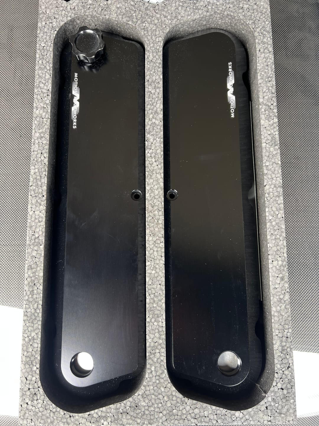 Customer photo review of Motion Raceworks Billet SBF Valve Covers (Black Anodized) Pre order