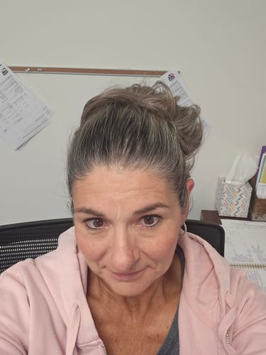 Customer photo review of Premium Messy Bun