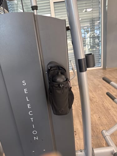 Customer photo review of Magnetic-Bottle-Bag – fürs Gym & unterwegs