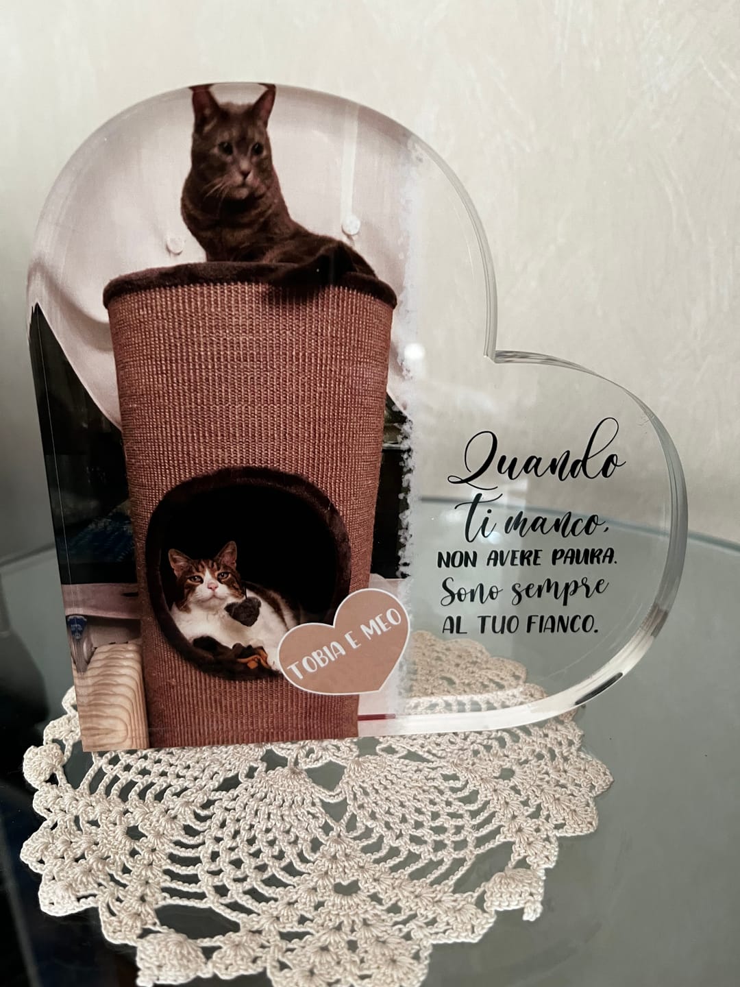 Customer photo review of Quando ti manco - Cuore in vetro personalizzato