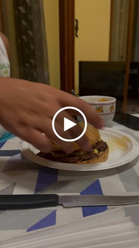 Customer video review of SUMMER BOX con un nuovo prodotto segreto! 🎁☀️