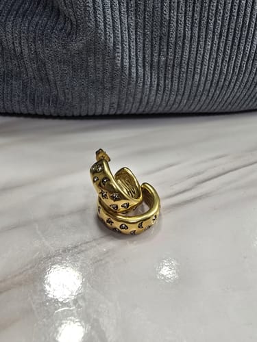 Customer photo review of Aretes Mesina