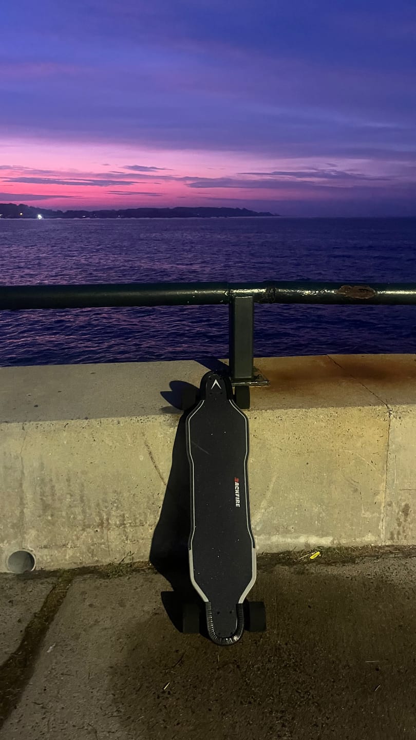 Customer photo review of Backfire G2 Black & G2Z Electric Skateboard with R5s Remote