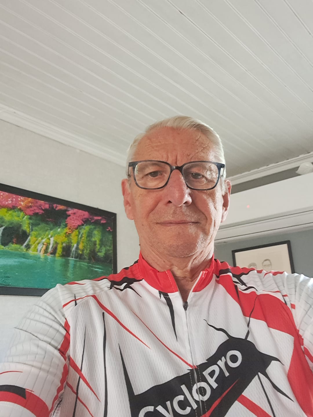 Customer photo review of Maillot Cyclisme Route Rouge - Sensas+