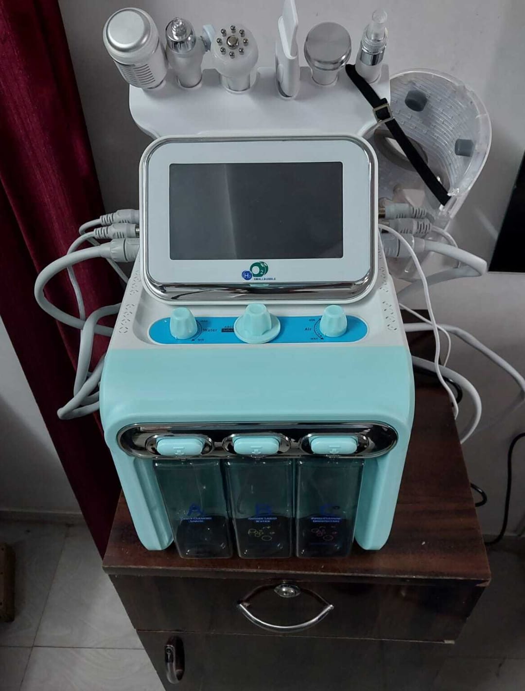 Customer photo review of 4th Gen Hydro Dermabrasion Facial Machine 7 In 1