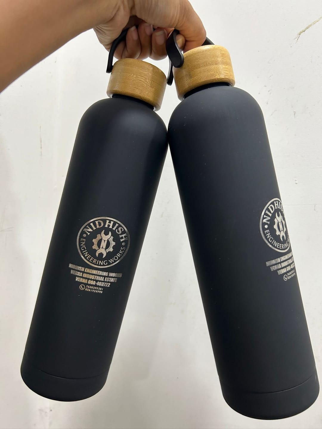 Customer photo review of Premium Water Bottle | Best for Corporate Gifting | PrintMine.in