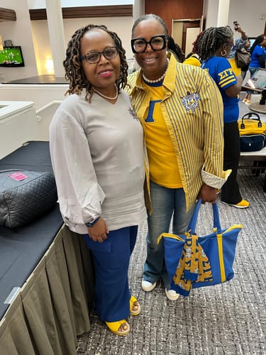Customer photo review of Bubble Sleeve  V neck blouse- SGRHO