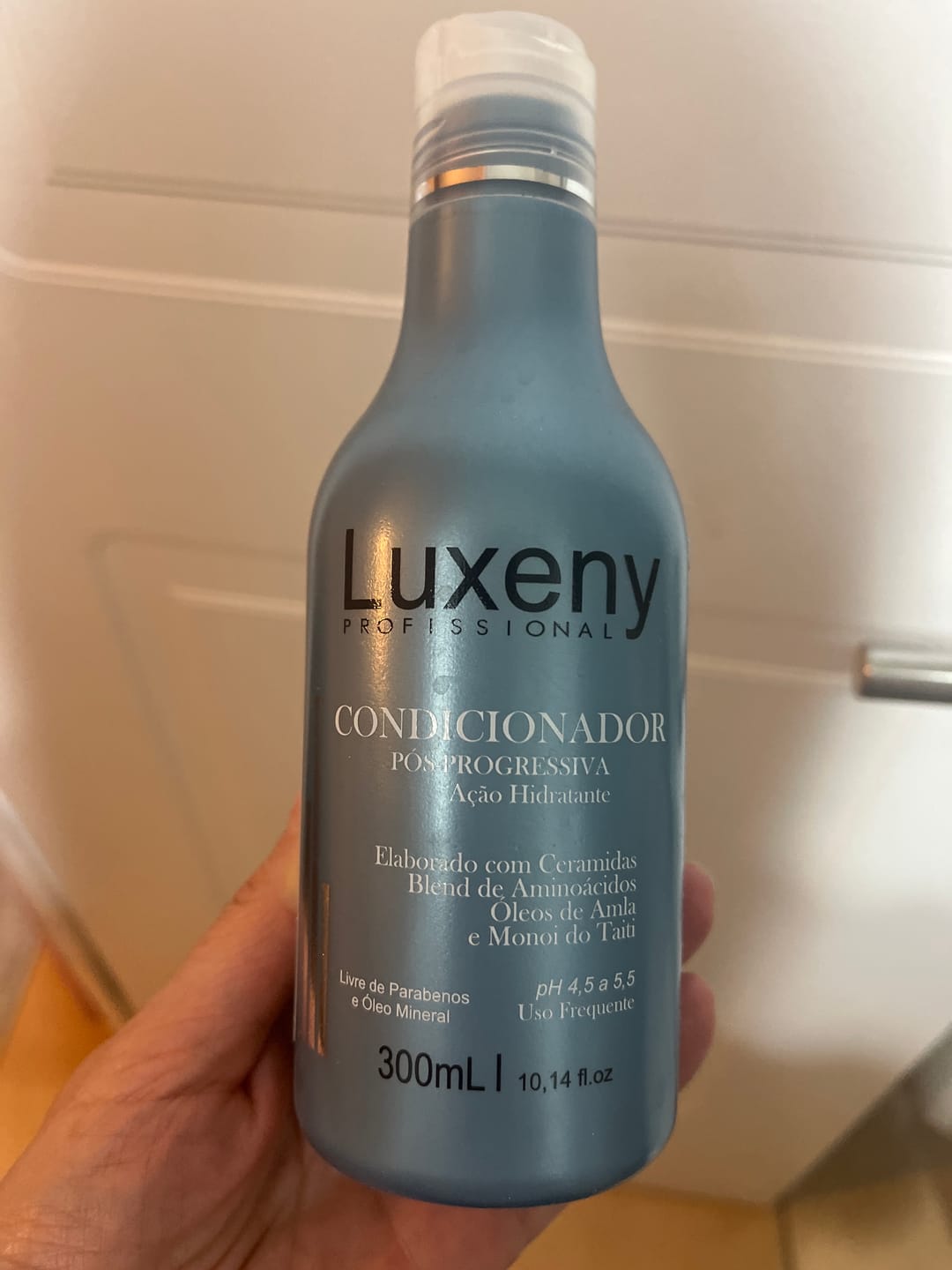 Customer photo review of Acondicionador Post-Alisado 300 ml