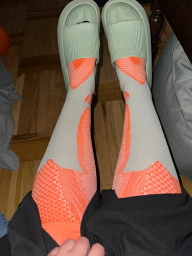 Customer photo review of Minasa - Kompressionsstrümpfe für schmerzfreie Beine und Füße